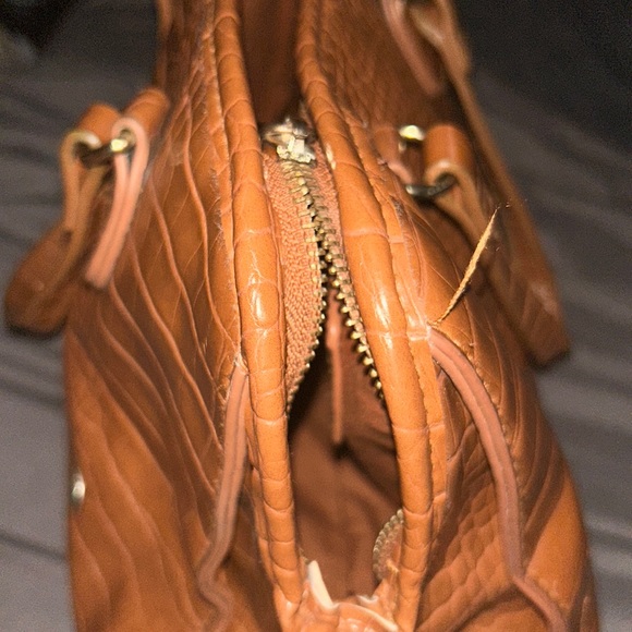 Bebe handbag - Picture 11 of 14